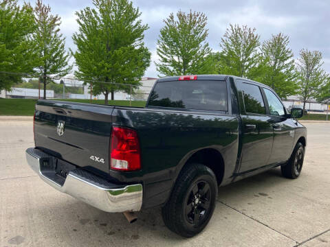 2021 RAM 1500 Classic SLT
