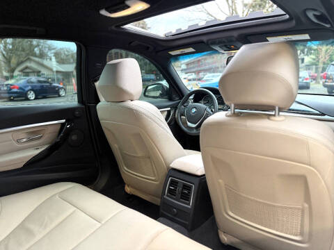 2016 BMW 3 Series 328i