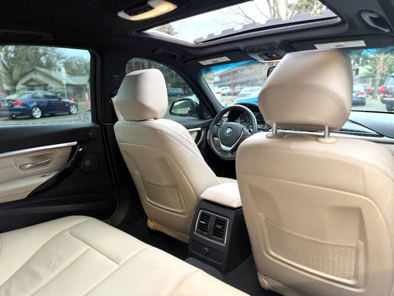 2016 BMW 3 Series 328i