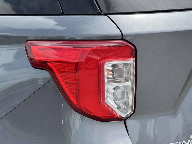 2022 Ford Explorer Platinum