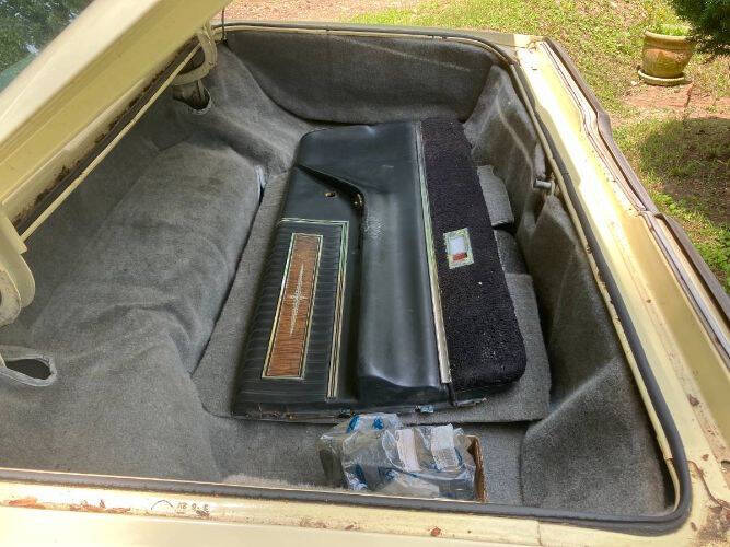 1966 Ford Thunderbird