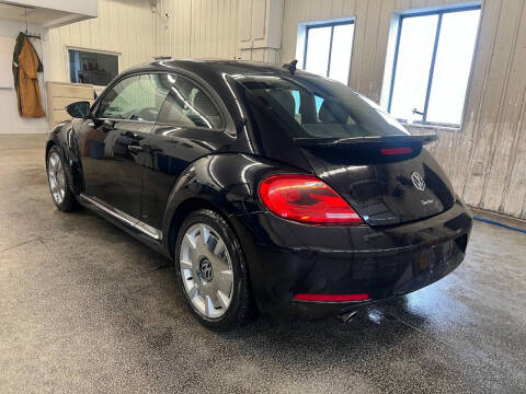 2013 Volkswagen Beetle Turbo PZEV Fender Edition