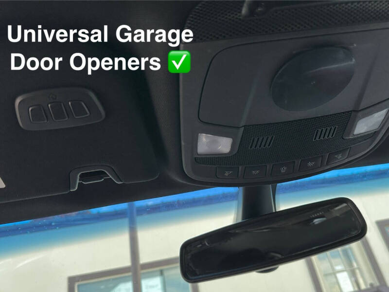 2017 Lincoln Continental Select