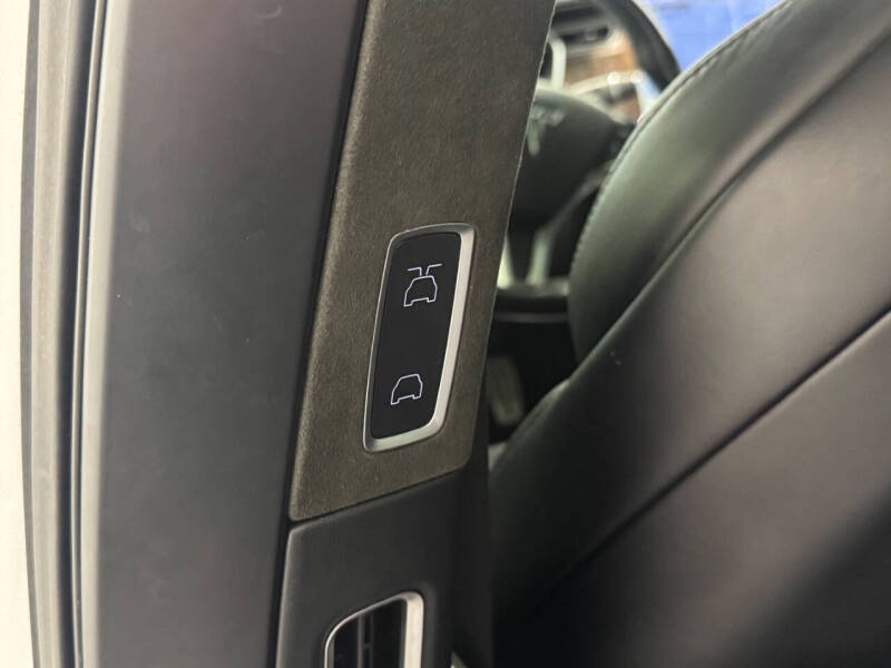 2017 Tesla Model X P100D