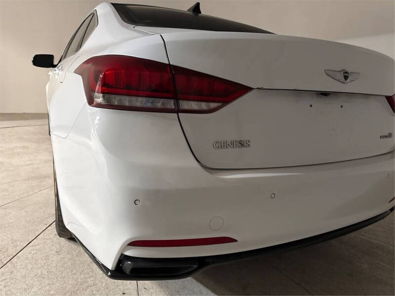 2015 Hyundai Genesis