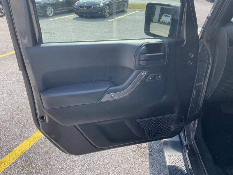 2017 Jeep Wrangler Unlimited Sport