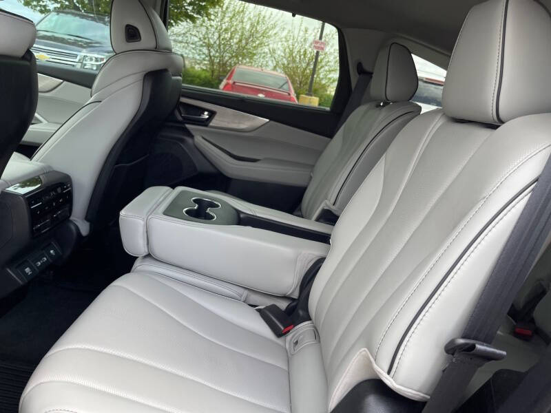 2023 Acura MDX SH-AWD w/Advance