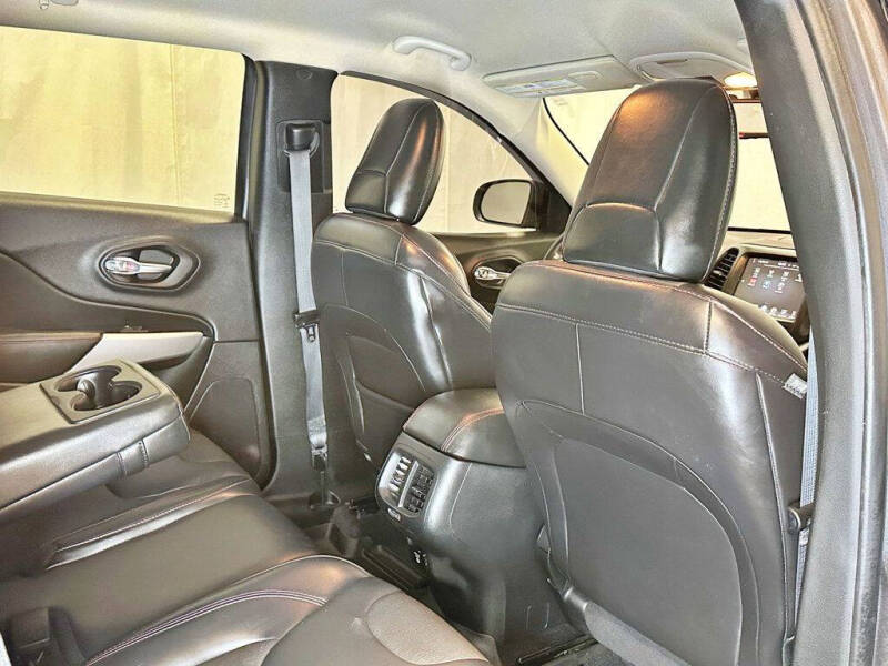 2017 Jeep Cherokee Trailhawk