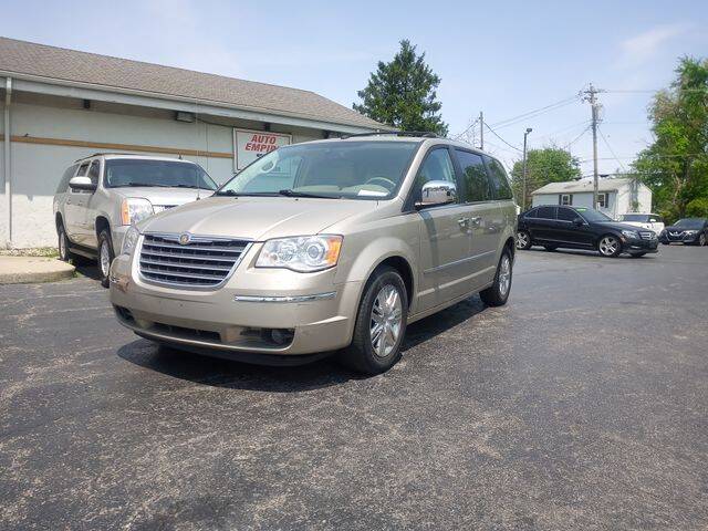 2008 Chrysler Town and Country for sale at Auto Empire North in Cincinnati OH