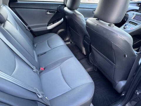 2014 Toyota Prius Five