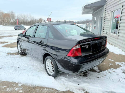 2006 Ford Focus ZX4 S