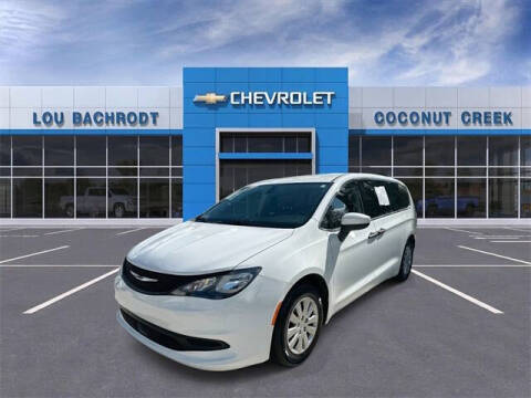 2021 Chrysler Voyager L