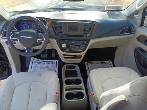 2017 Chrysler Pacifica LX