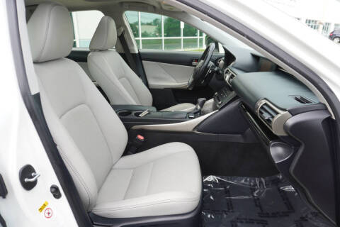 2016 Lexus IS 200t