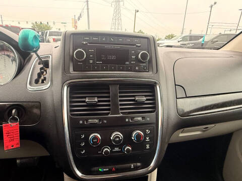 2015 Dodge Grand Caravan SE
