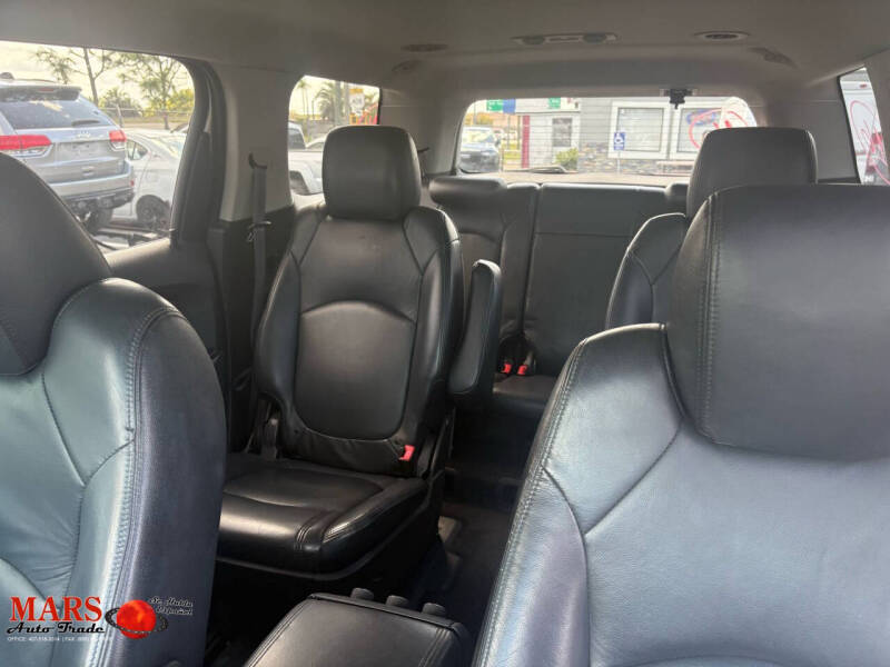 2012 GMC Acadia SLE