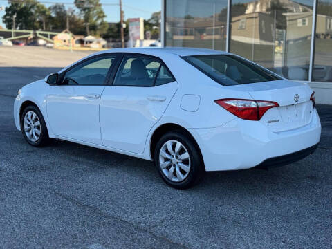 2015 Toyota Corolla LE