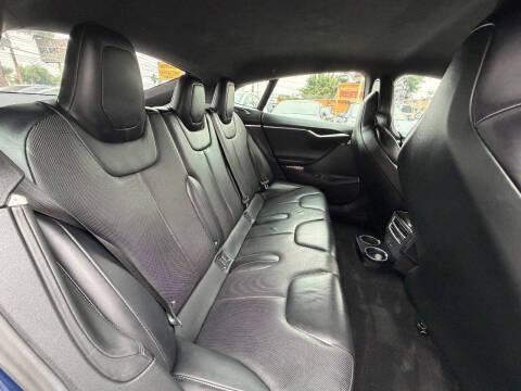 2016 Tesla Model S 90D