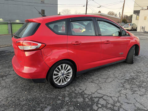 2017 Ford C-MAX Energi SE