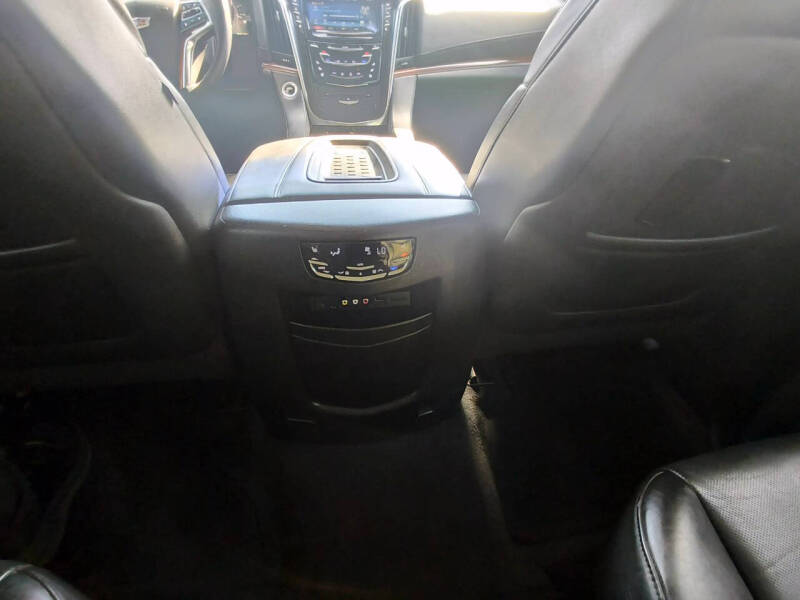 2015 Cadillac Escalade Premium