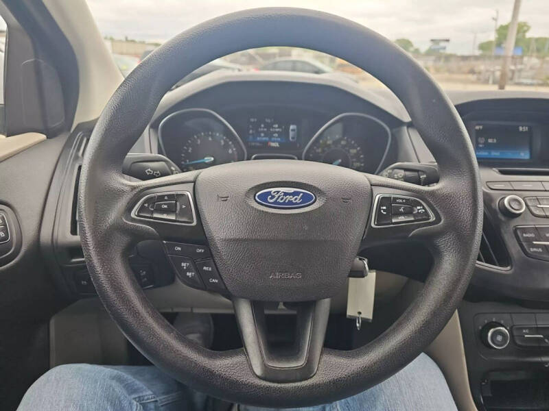 2017 Ford Focus SE