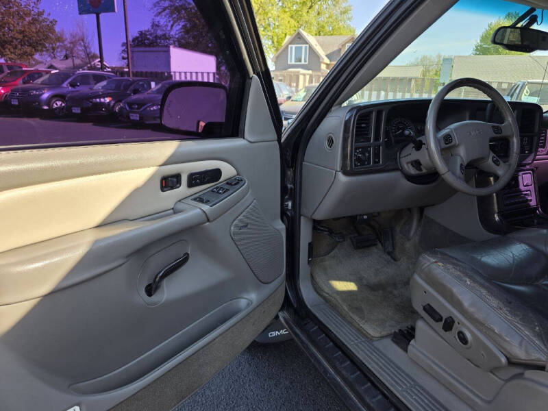 2003 GMC Sierra 1500 Denali