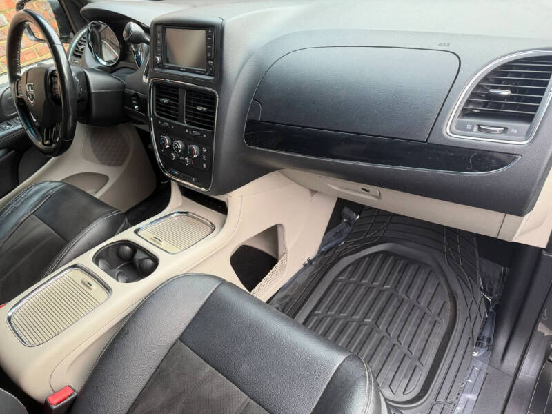 2020 Dodge Grand Caravan SXT