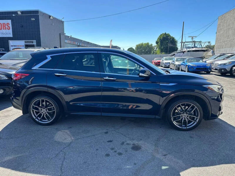2019 Infiniti QX50 Essential