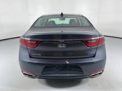 2018 Kia Cadenza Technology