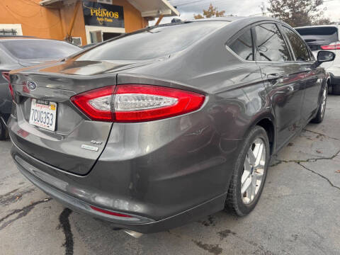 2013 Ford Fusion SE