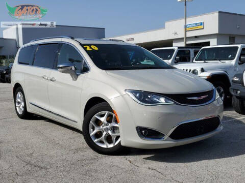 2020 Chrysler Pacifica for sale at GATOR'S IMPORT SUPERSTORE in Melbourne FL