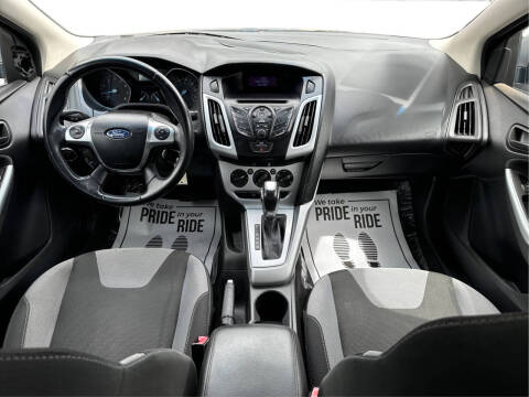 2012 Ford Focus SE