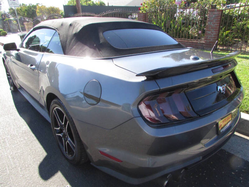 2021 Ford Mustang EcoBoost Premium