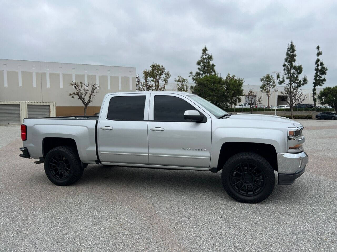 2017 Chevrolet Silverado 1500 for sale at ZRV AUTO INC in Brea, CA