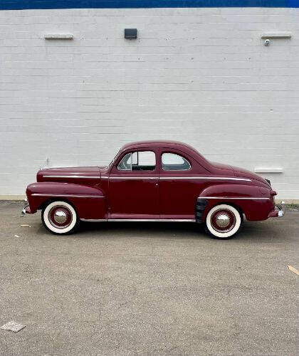 1947 Ford Super Deluxe