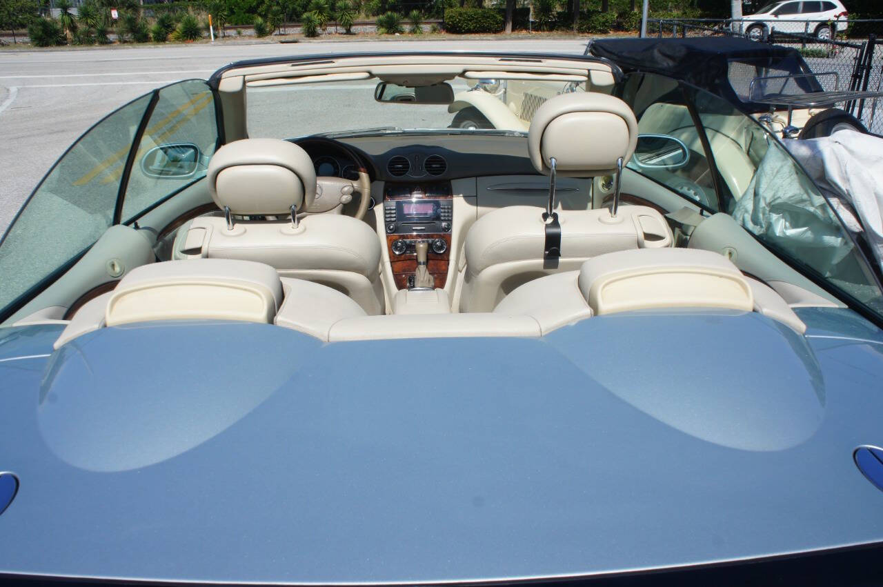 2008 Mercedes-Benz CLK 27