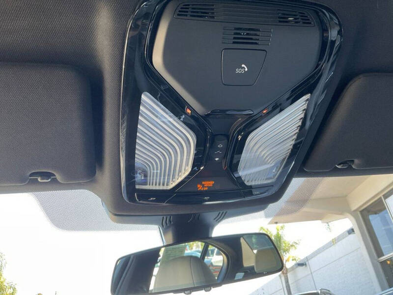 2022 BMW 5 Series 530i