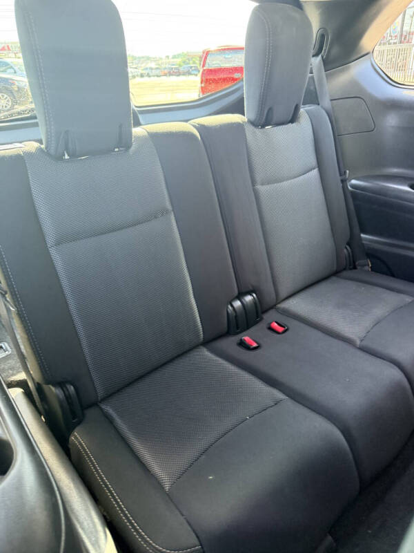 2018 Nissan Pathfinder S