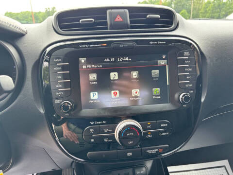 2014 Kia Soul +