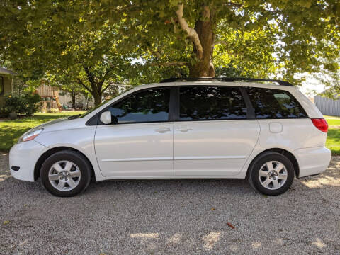 2010 Toyota Sienna for sale at Halstead Motors LLC in Halstead KS