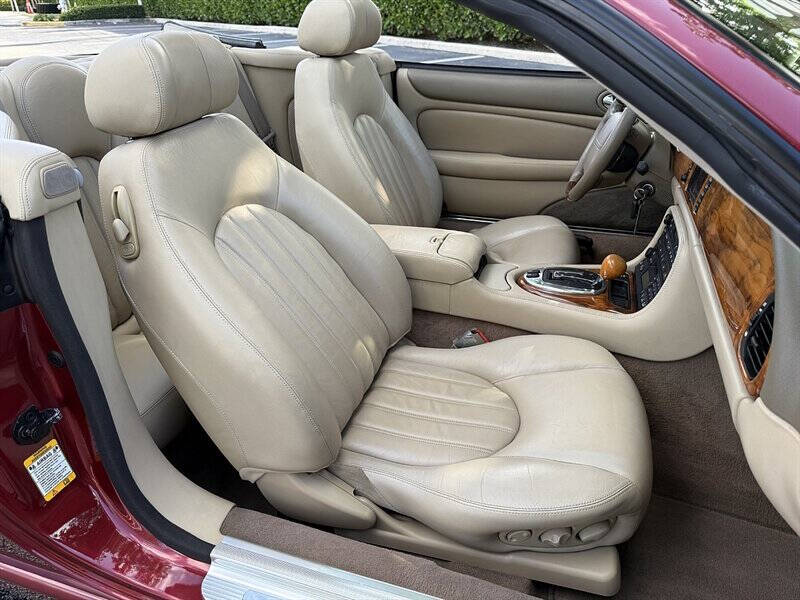 2005 Jaguar XK-Series 13