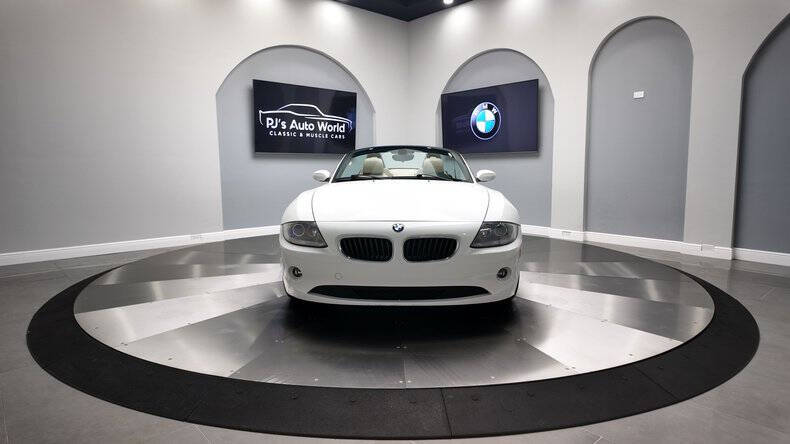 2005 BMW Z4 2.5i