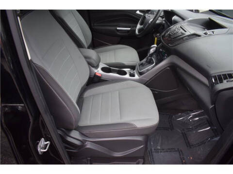 2016 Ford C-MAX Hybrid SE