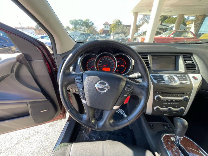 2010 Nissan Murano LE