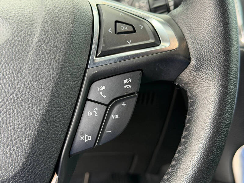 2021 Ford Edge Titanium