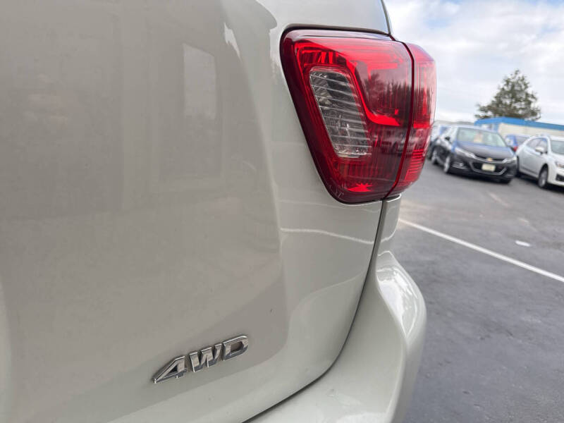 2018 Nissan Pathfinder S