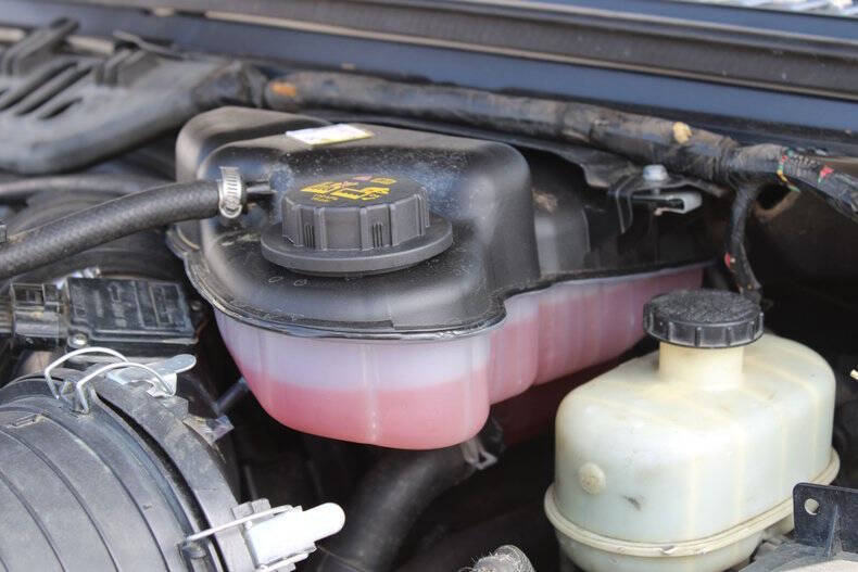 2005 Ford Excursion Eddie Bauer