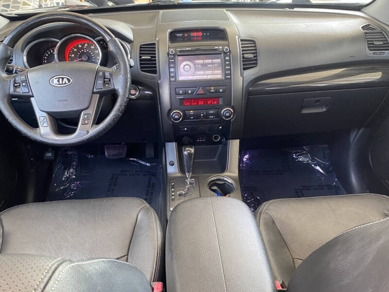 2013 Kia Sorento SX