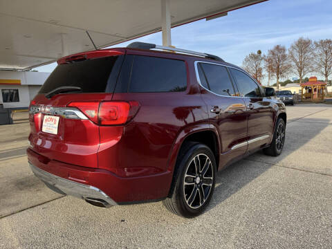 2017 GMC Acadia Denali