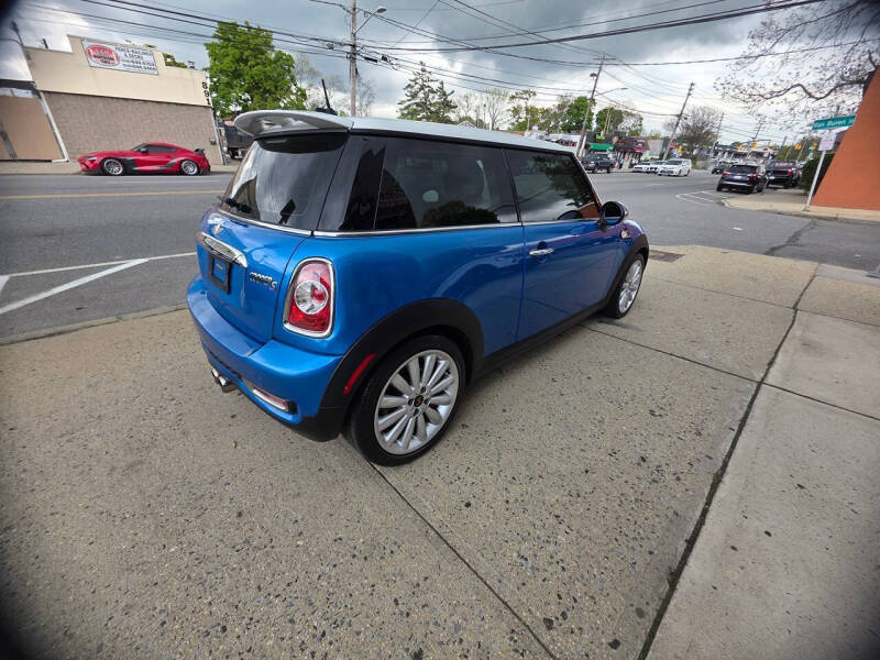 2011 MINI Cooper S